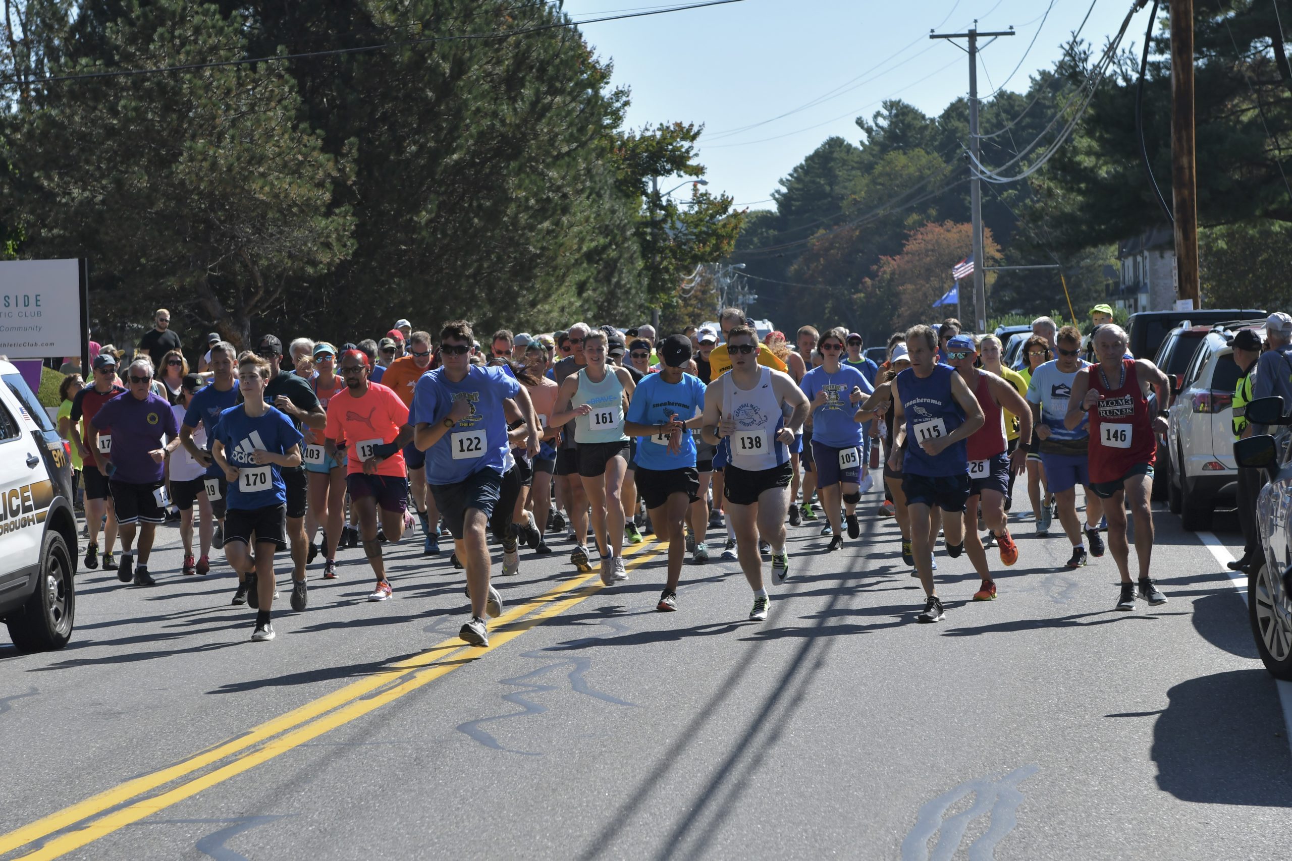 Forrest Road Race runners